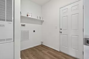 1700 W 2700 N, Pleasant View, UT 84404 - Photo 12