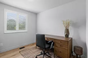 10932 S Segovia Circle, Sandy, UT 84094 - Photo 22