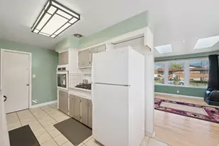 6460 S Blaine Dr W, Murray, UT 84107 - Photo 6