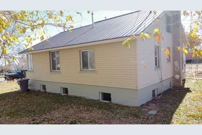 64 S 200 W, Monticello, UT 84535 - Photo 30