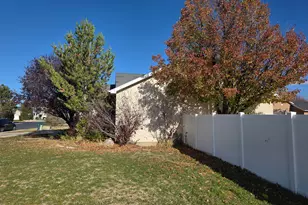993 S 1660 E, Spanish Fork, UT 84660 - Photo 2