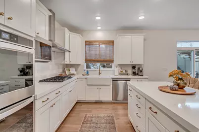 14712 S Glacial Peak Dr S, Draper, UT 84020 - Photo 4