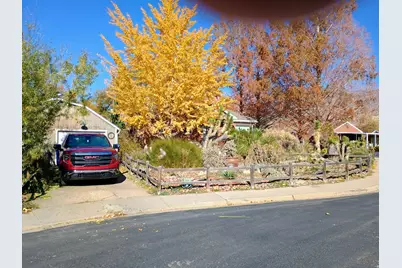 106 W 700 N, Bountiful, UT 84010 - Photo 2