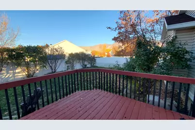 107 Pebble Beach Dr, Stansbury Park, UT 84074 - Photo 44