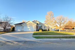 107 Pebble Beach Dr, Stansbury Park, UT 84074 - Photo 48