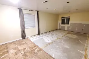 107 Pebble Beach Dr, Stansbury Park, UT 84074 - Photo 32