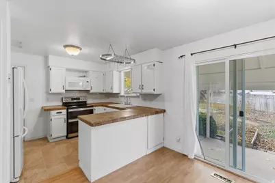 3931 W Dansere Cir, West Jordan, UT 84088 - Photo 12
