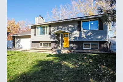 735 E Dusty Creek Ave, Sandy, UT 84094 - Photo 2