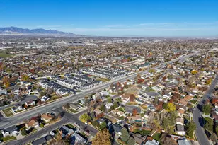 735 E Dusty Creek Ave, Sandy, UT 84094 - Photo 42