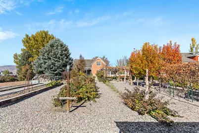 390 N 100 W, Monroe, UT 84754 - Photo 40