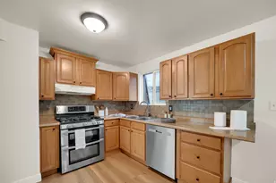 8843 W Julia Ln S, Magna, UT 84044 - Photo 6