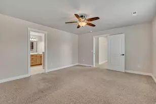 5495 S 575 W, Riverdale, UT 84405 - Photo 16
