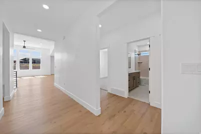 1214 E Highline Rd #208, Lake Point, UT 84074 - Photo 10