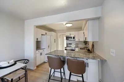 1077 E 8320 S, Sandy, UT 84094 - Photo 6