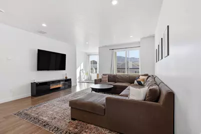 5944 N 5000 W #176, Mountain Green, UT 84050 - Photo 10