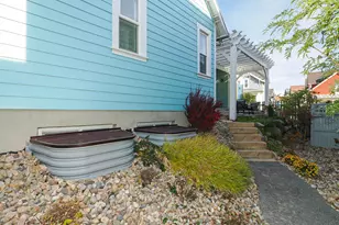 10762 S Beach Comber Way, South Jordan, UT 84009 - Photo 6