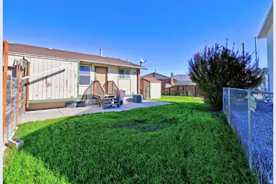 90 E 1300 S, Garland, UT 84312 - Photo 4