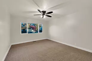 862 E Three Fountains Dr, Murray, UT 84107 - Photo 10