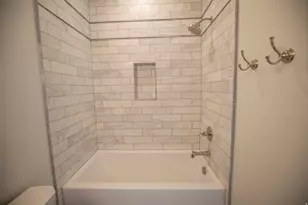 443 W 400 N, Salt Lake City, UT 84103 - Photo 16