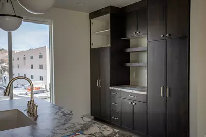 443 W 400 N #302, Salt Lake City, UT 84103 - Photo 6