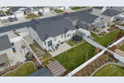 1502 E Lowe Peak Dr N, Eagle Mountain, UT 84005 - Photo 38