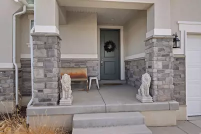 1502 E Lowe Peak Dr N, Eagle Mountain, UT 84005 - Photo 2
