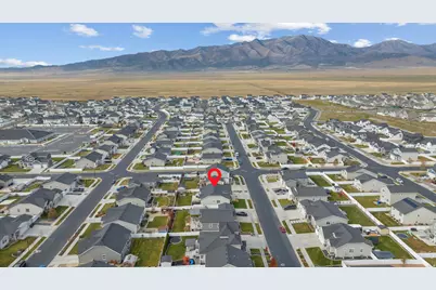 1502 E Lowe Peak Dr N, Eagle Mountain, UT 84005 - Photo 50