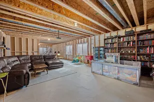 1502 E Lowe Peak Dr N, Eagle Mountain, UT 84005 - Photo 28