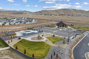 1502 E Lowe Peak Dr N, Eagle Mountain, UT 84005 - Photo 60