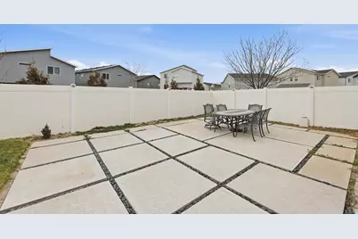 13207 S Weatherford Ln, Herriman, UT 84096 - Photo 38