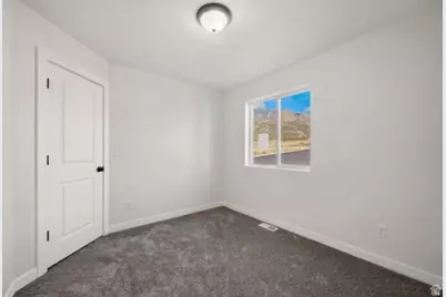 1605 N 300 E, Nephi, UT 84648 - Photo 12