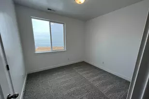 781 N 380 W, Vineyard, UT 84059 - Photo 8