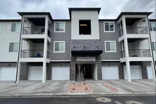 781 N 380 W, Vineyard, UT 84059 - Photo 2