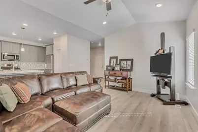 12038 S Middle Teton Dr W, Herriman, UT 84096 - Photo 4