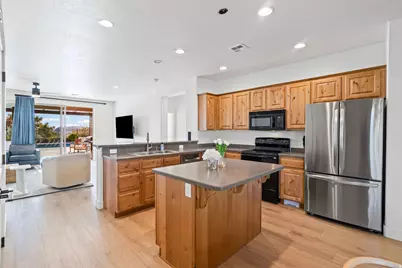 2498 E Canyon Dr, Washington, UT 84780 - Photo 18