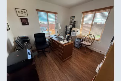 1535 E 500 S, Green River, UT 84525 - Photo 16