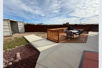 1535 E 500 S, Green River, UT 84525 - Photo 18