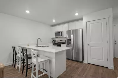 8457 W Loveridge Dr #1304, Magna, UT 84044 - Photo 6