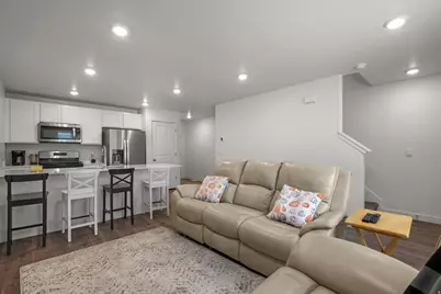 8457 W Loveridge Dr #1304, Magna, UT 84044 - Photo 4