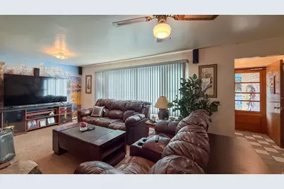 79 Garden St, Helper, UT 84526 - Photo 4