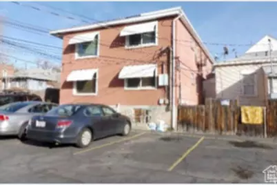 228 S 900 E, Salt Lake City, UT 84102 - Photo 14