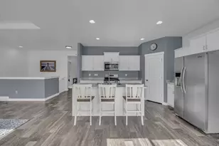 647 S Jubilee Dr, Saratoga Springs, UT 84045 - Photo 8