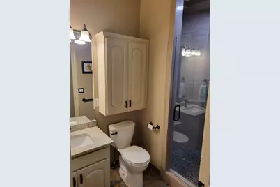 2428 W Silverpoint Way S, Bluffdale, UT 84065 - Photo 20