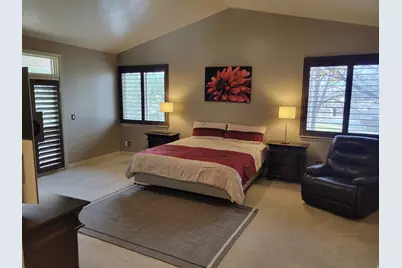 2428 W Silverpoint Way S, Bluffdale, UT 84065 - Photo 12