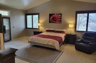 2428 W Silverpoint Way S, Bluffdale, UT 84065 - Photo 12