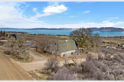 2256 S Valleyview Dr S, Garden City, UT 84028 - Photo 2