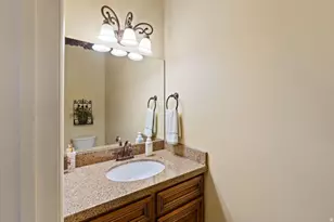 330 W Paradiso Ln, Centerville, UT 84014 - Photo 6