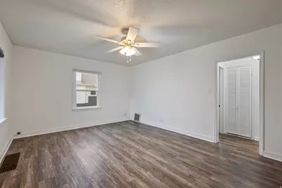 2011 S Roberta St, Salt Lake City, UT 84115 - Photo 8