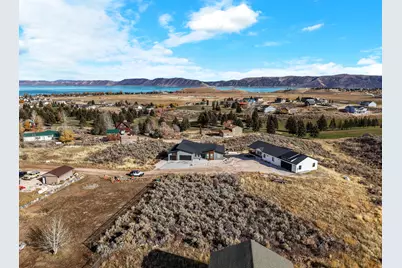 2689 S Wedge Cir #95, Garden City, UT 84028 - Photo 6