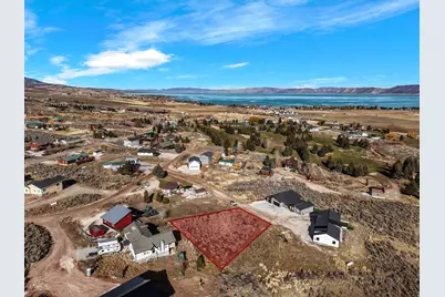 2689 S Wedge Cir #95, Garden City, UT 84028 - Photo 8